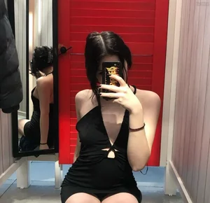 Busty Diana